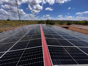 Sistema completo de instalación de placas solares en vivienda